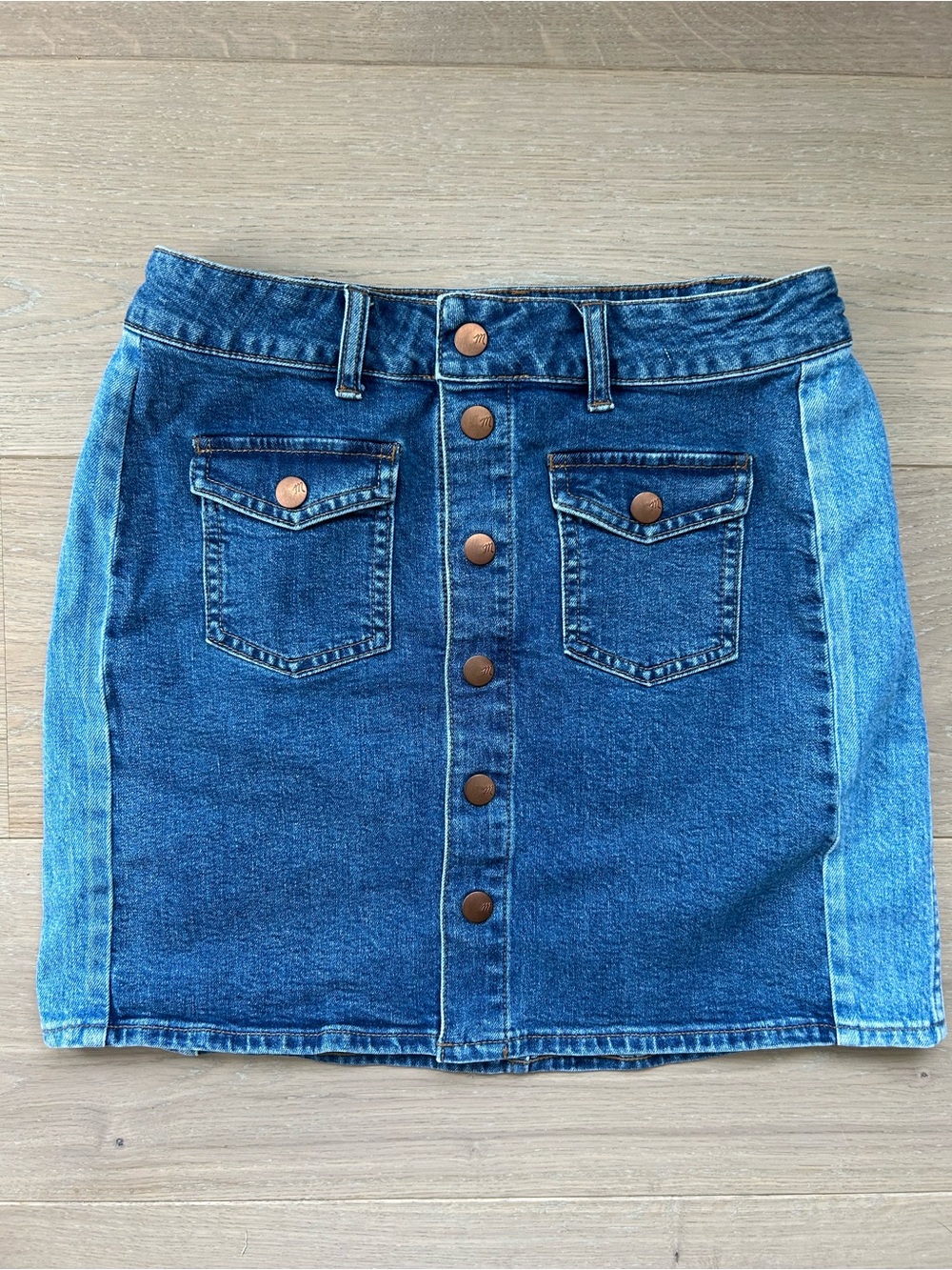 Madewell Two-Tone Blue Denim Button-Front Mini Skirt Fall Skirt
